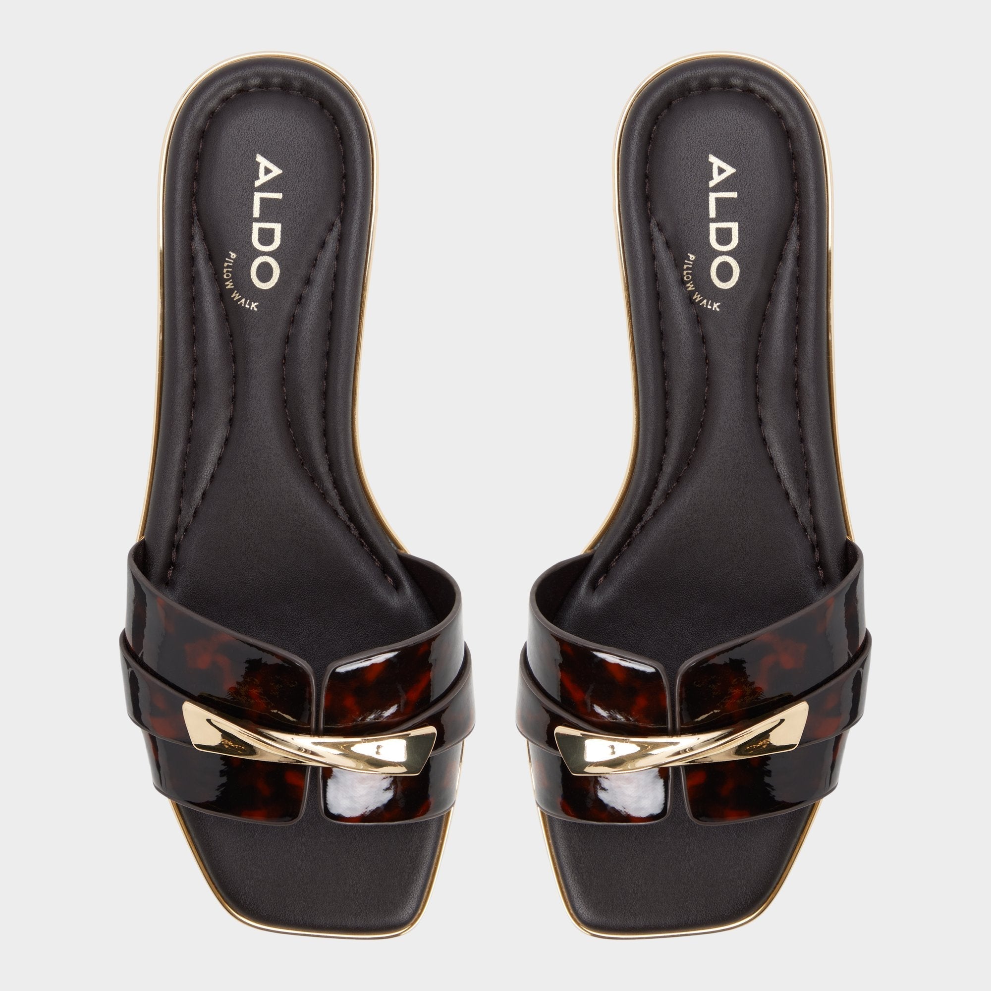 Darlina in Open Brown - Slide sandal