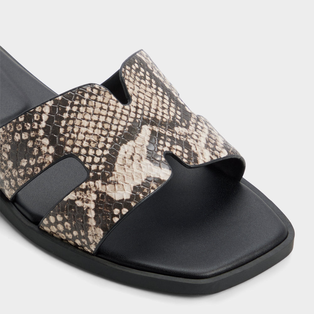 Itsandal in Open Brown 14190528 - Slide sandal