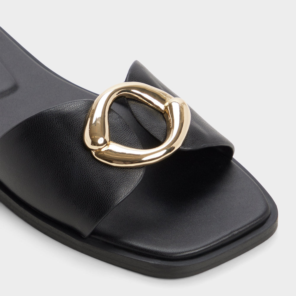 Biggin in Black - Slide sandal