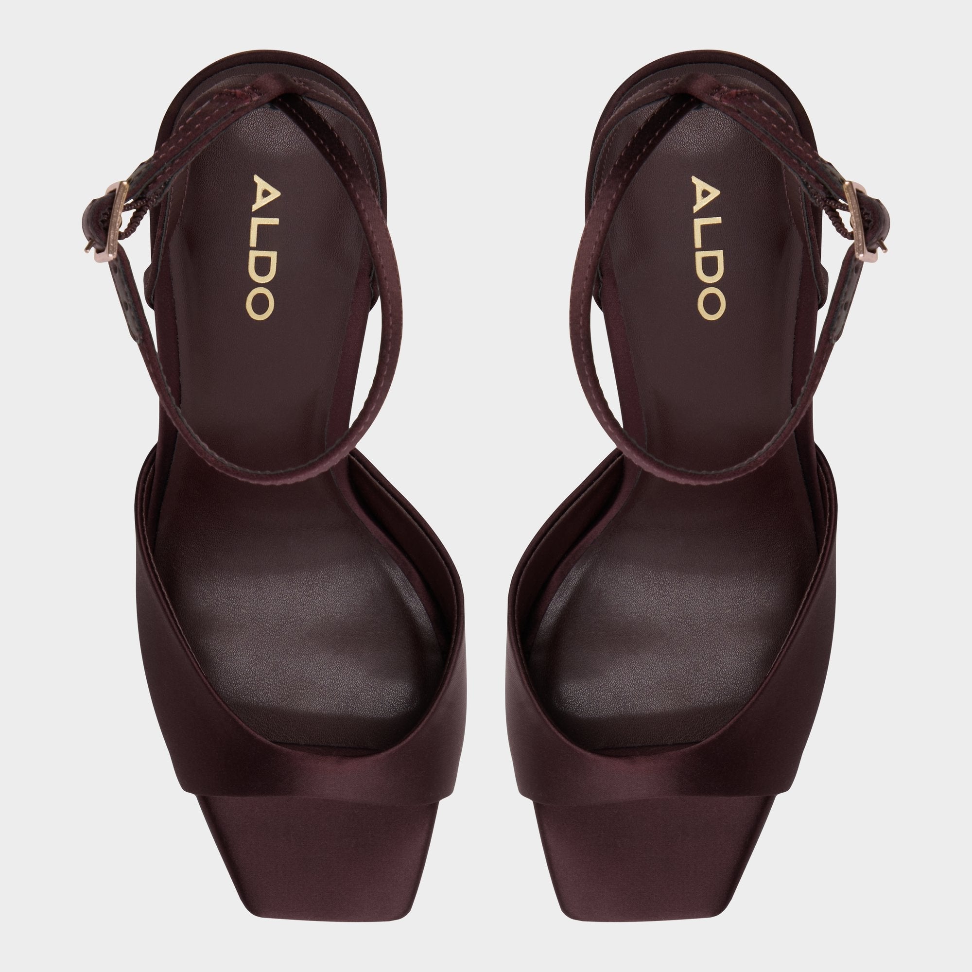 Alisonn in Brown -