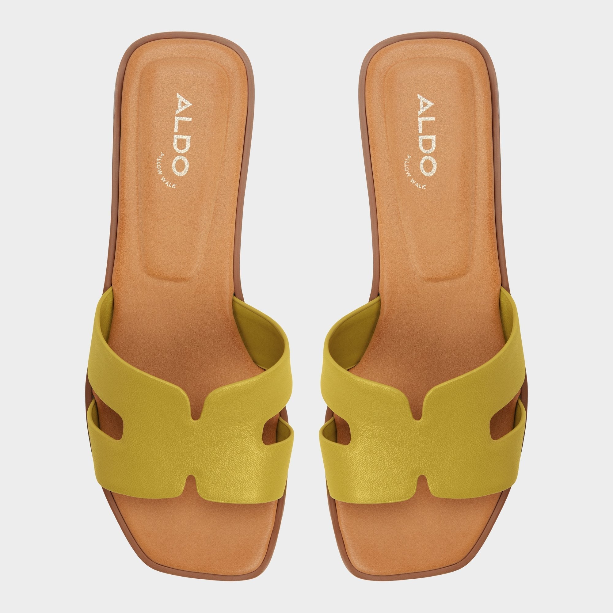 Itsandal in Other Yellow - Slide sandal