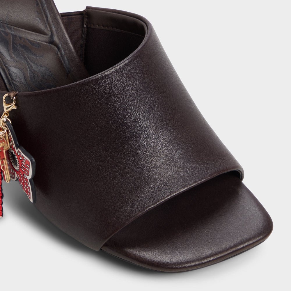 Demogorgon in Dark Brown - Women's heeled mule