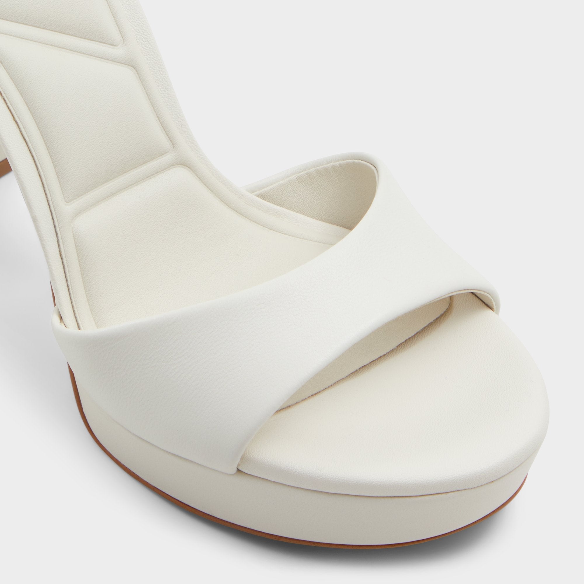 Enaegyn2.0 White/Bone Women's Platform Shoes - Strappy heeled sandal Block heel