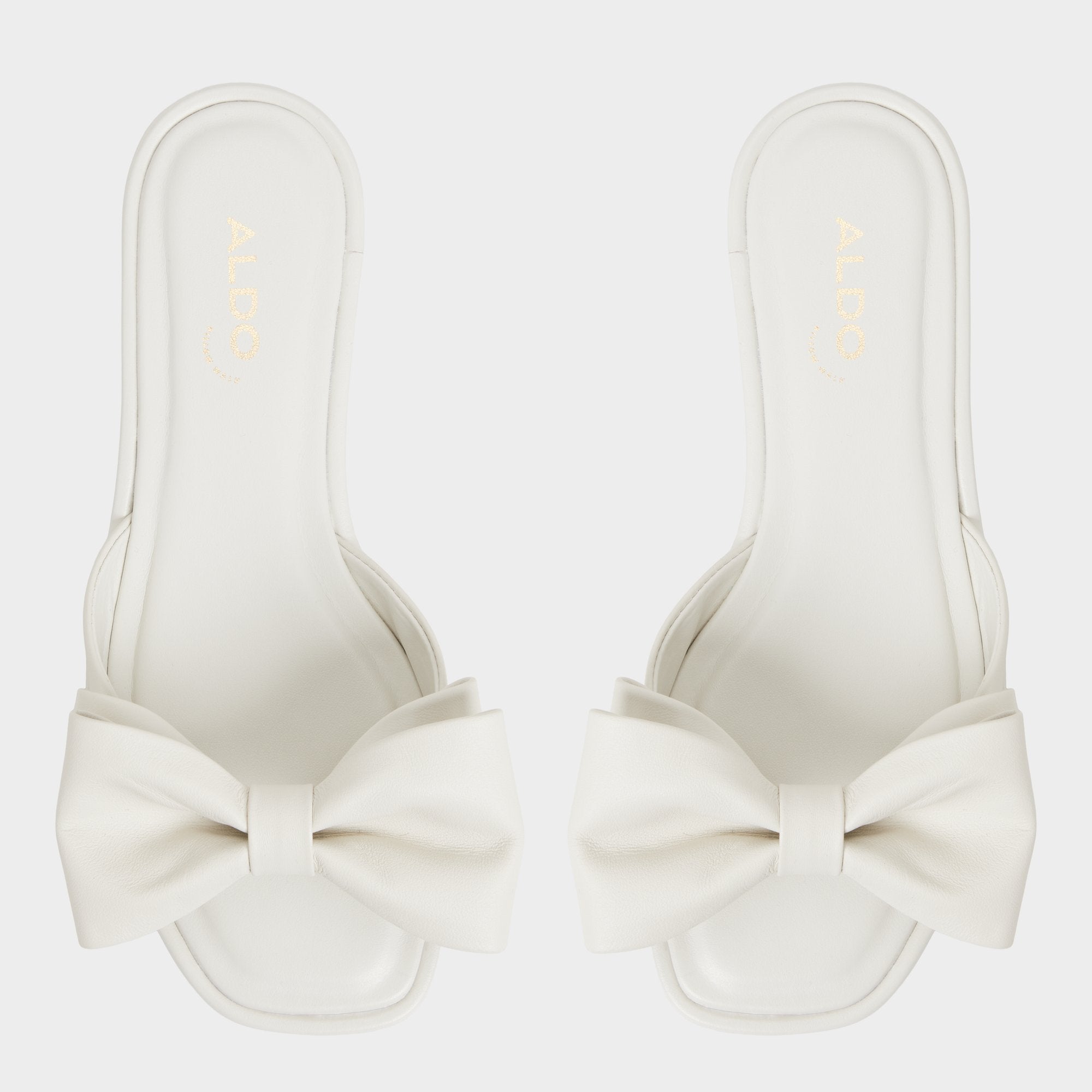 Bowetta in Other White - Slide sandal