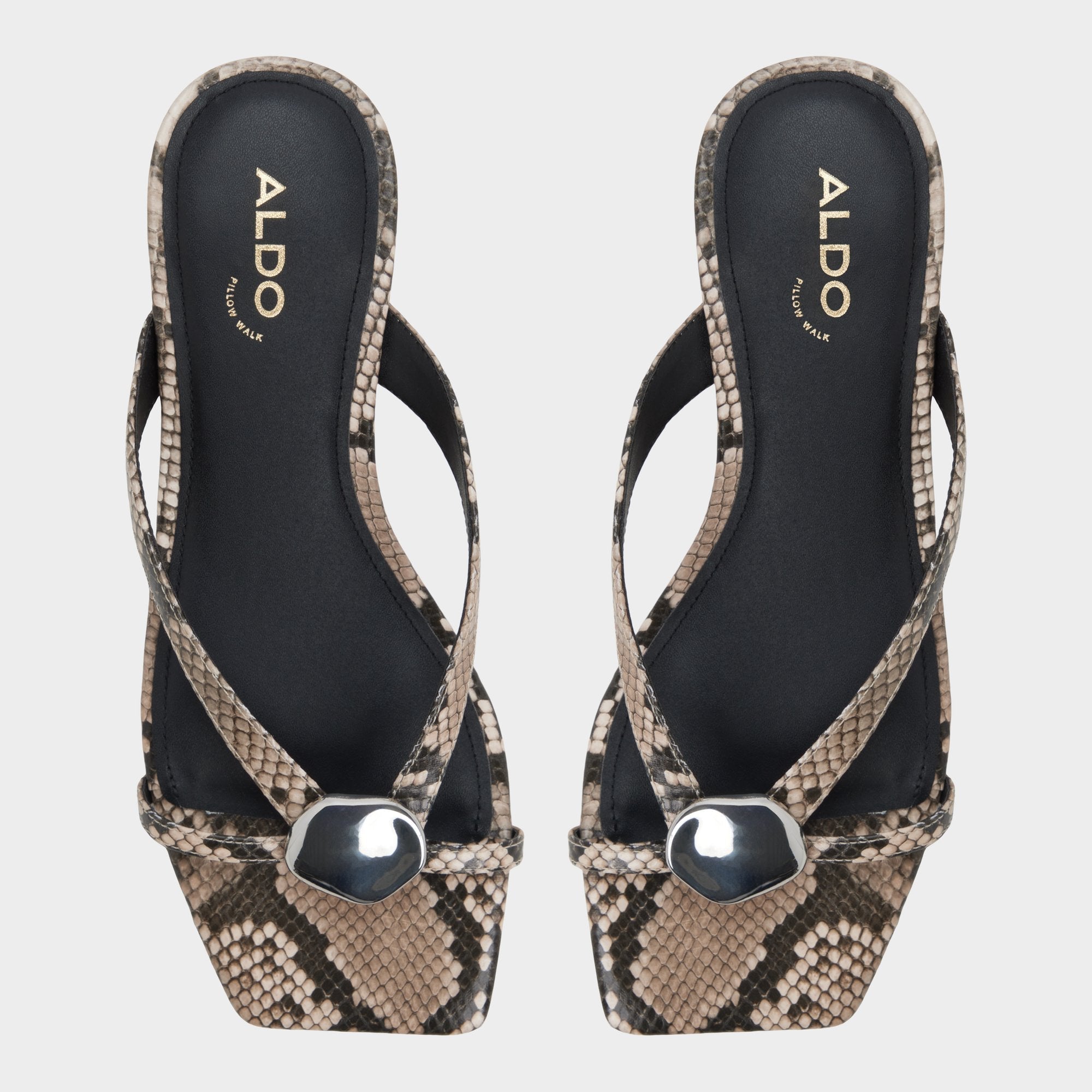 Iliria White/Black Women's Flats - Slide sandal