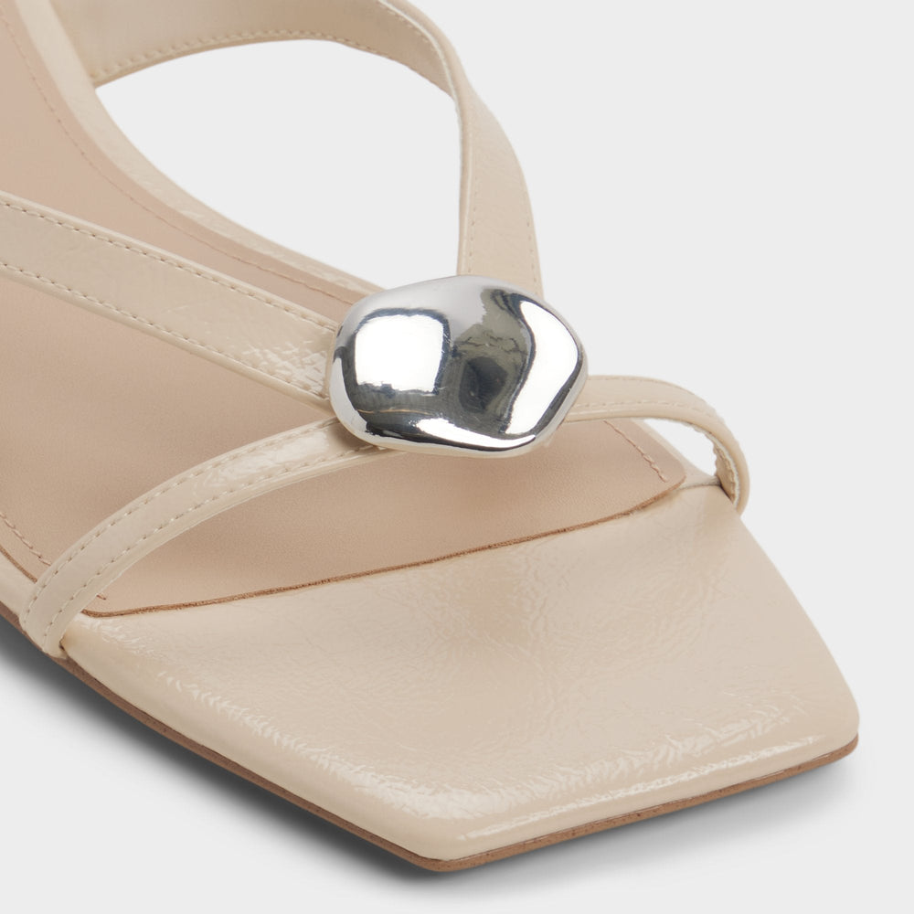 Iliria Beige Women's Flats - Slide sandal