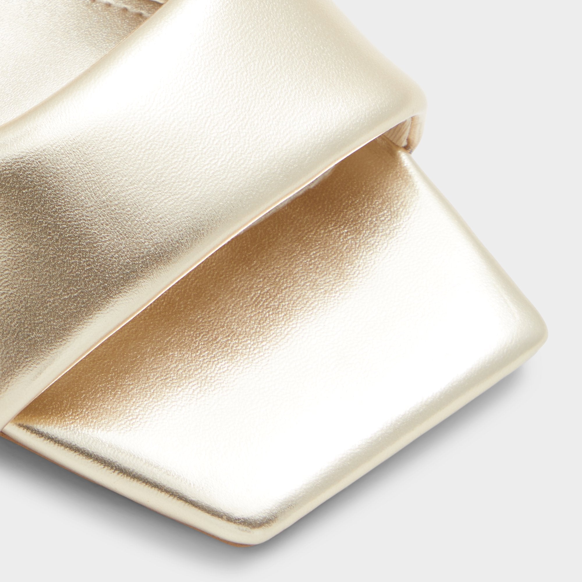 Block heel Aneka Gold Women's Heeled mules - Heeled mule