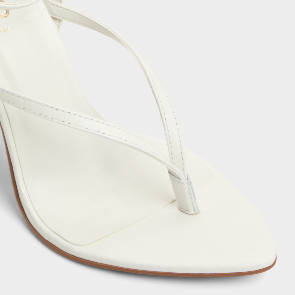 Abyfindley White/Bone Women's Strappy sandals - Heeled flip flop