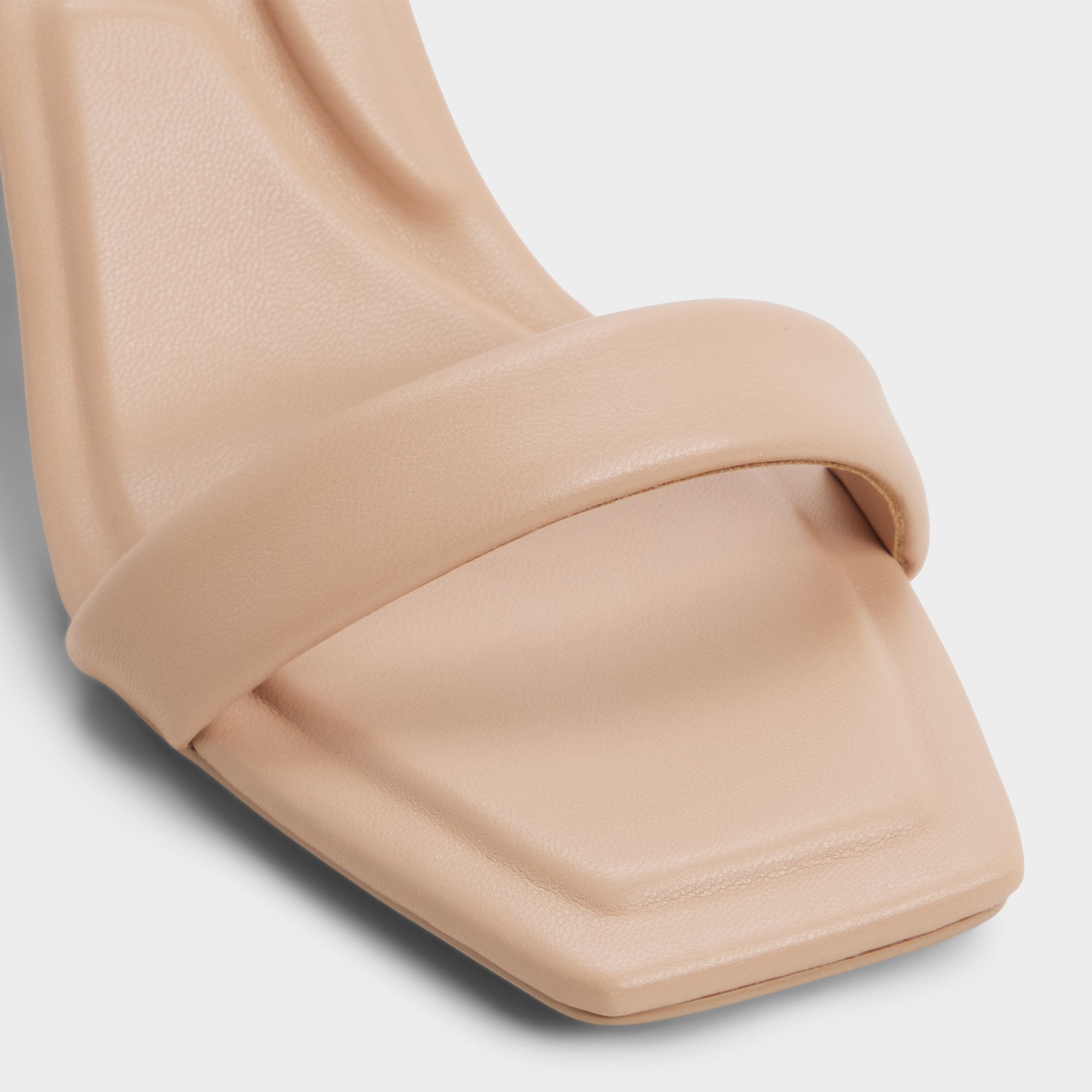 Block heel Aurorai Bone Women's Strappy sandals - Strappy heeled sandal