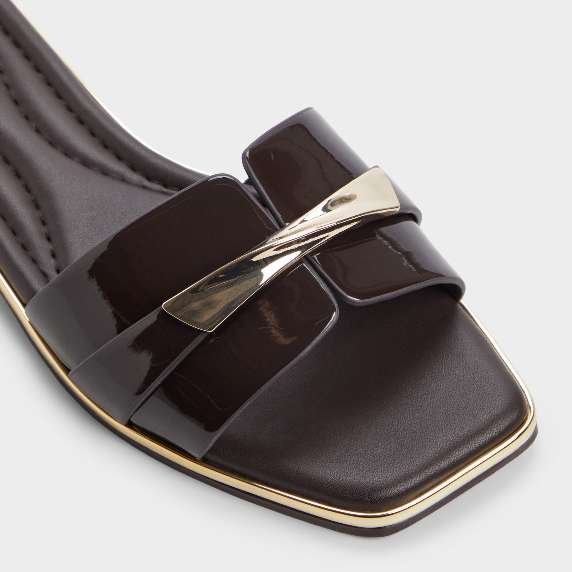 Darlina Medium Brown Women's Flats - Slide sandal