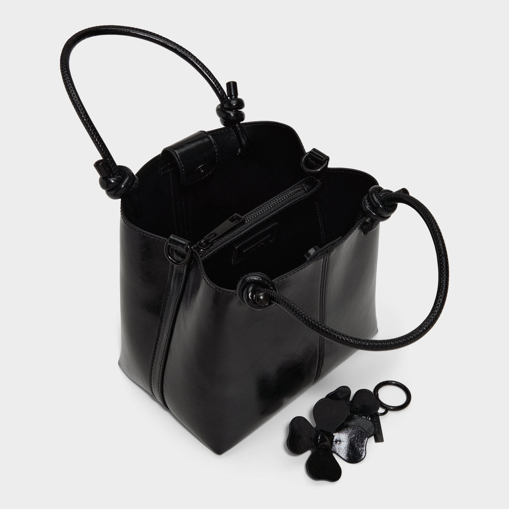 Evililyaa in Black Black - Satchel bag