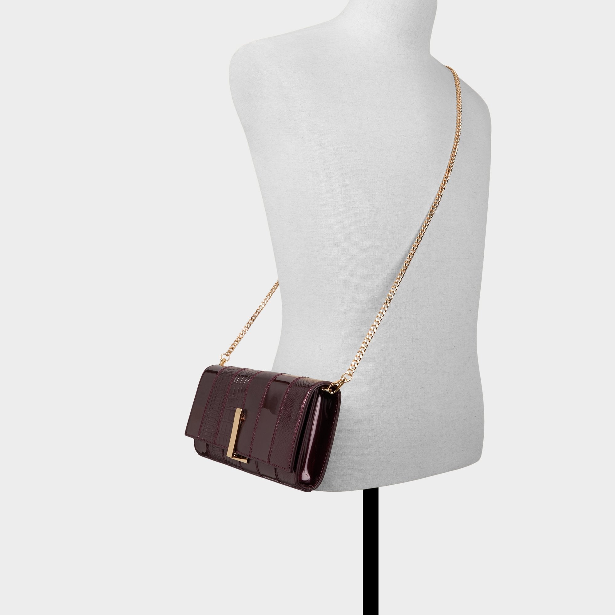 Alarissaa in Purple - Shoulder bag