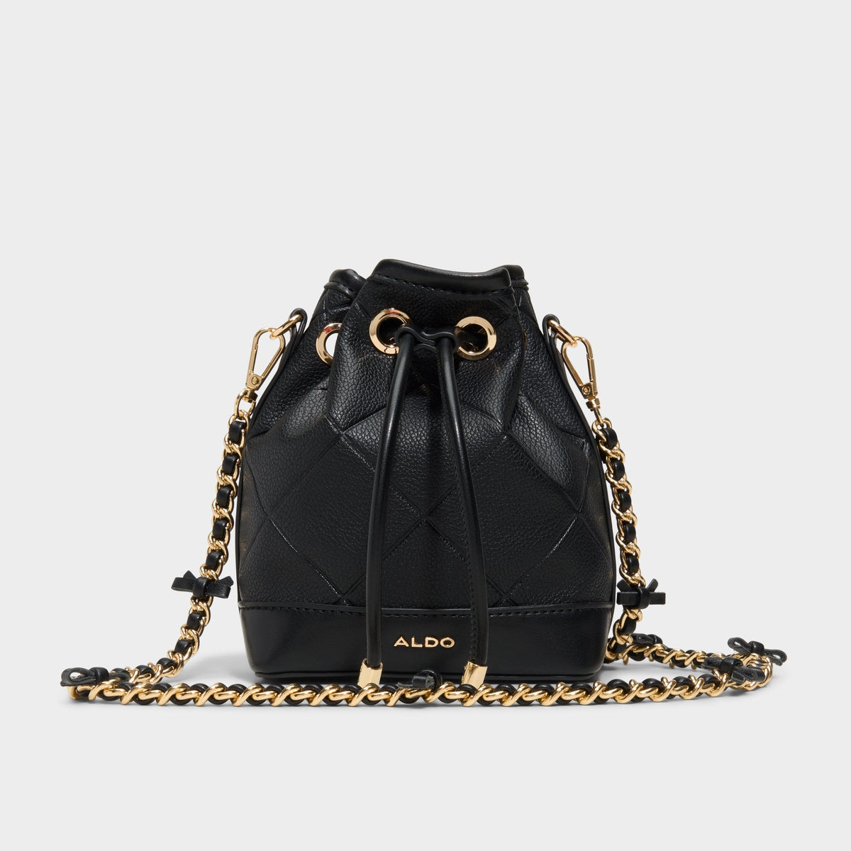 Elynnaa in Black - Bucket bag