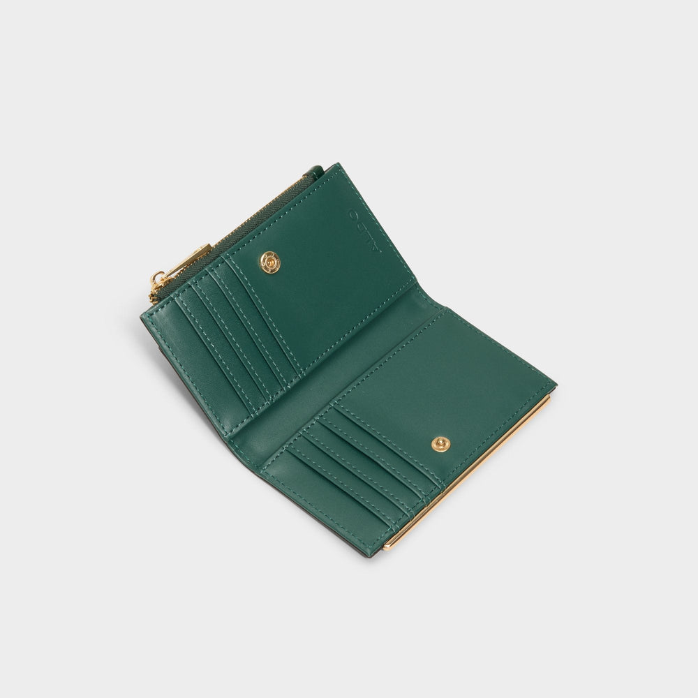 Mereclyaa in Green - Wallet