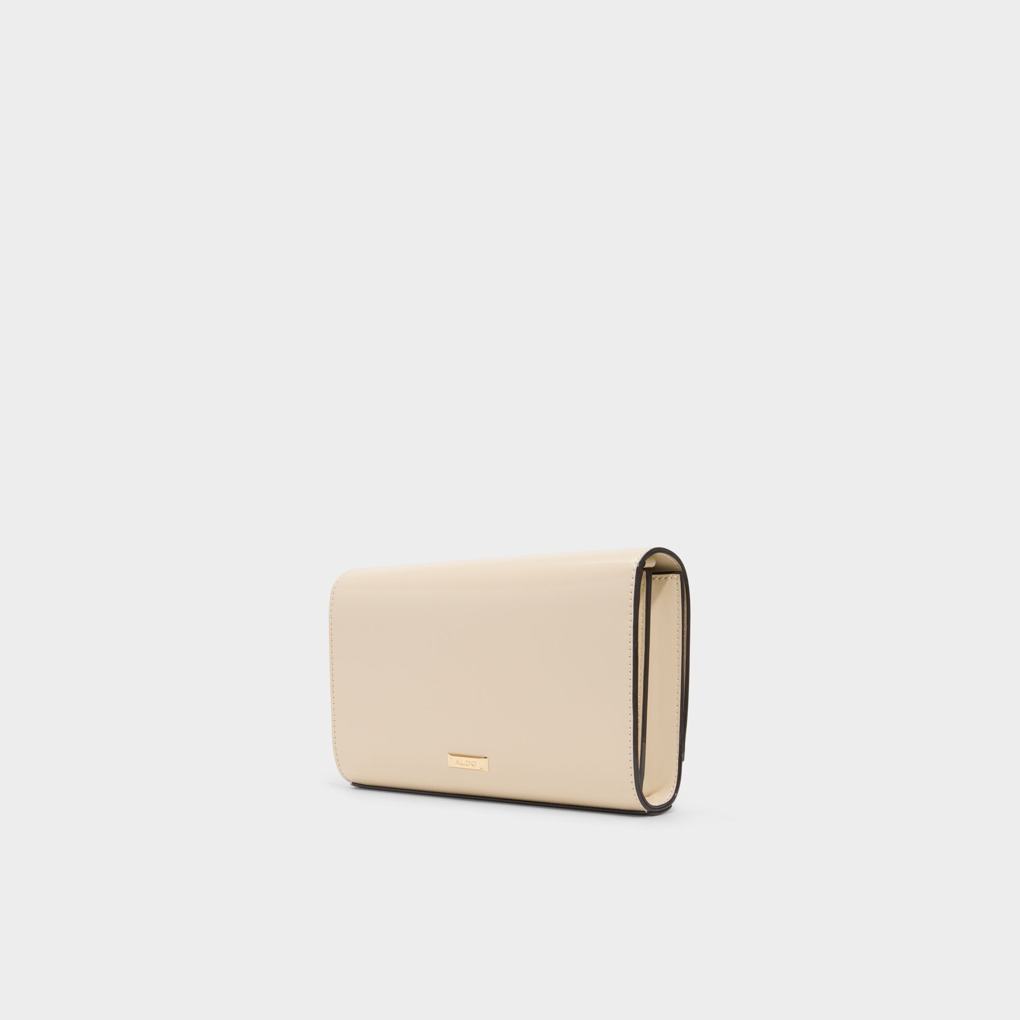 Adoring in Cream - Clutch