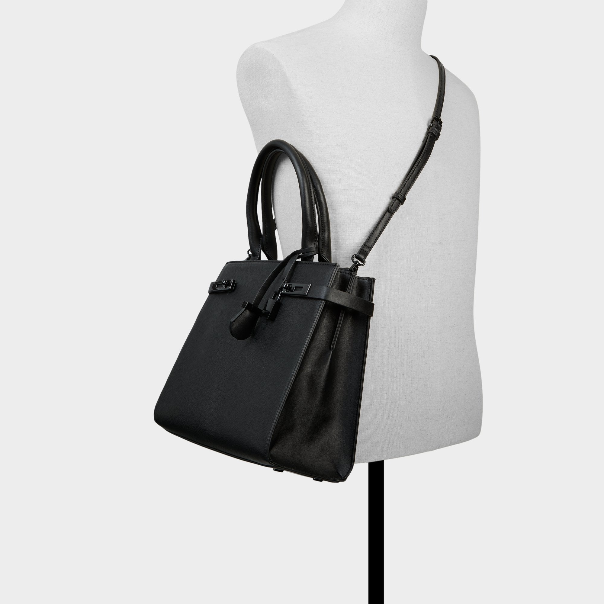 Manillaax Black/Black Women's Tote & Satchel bags -