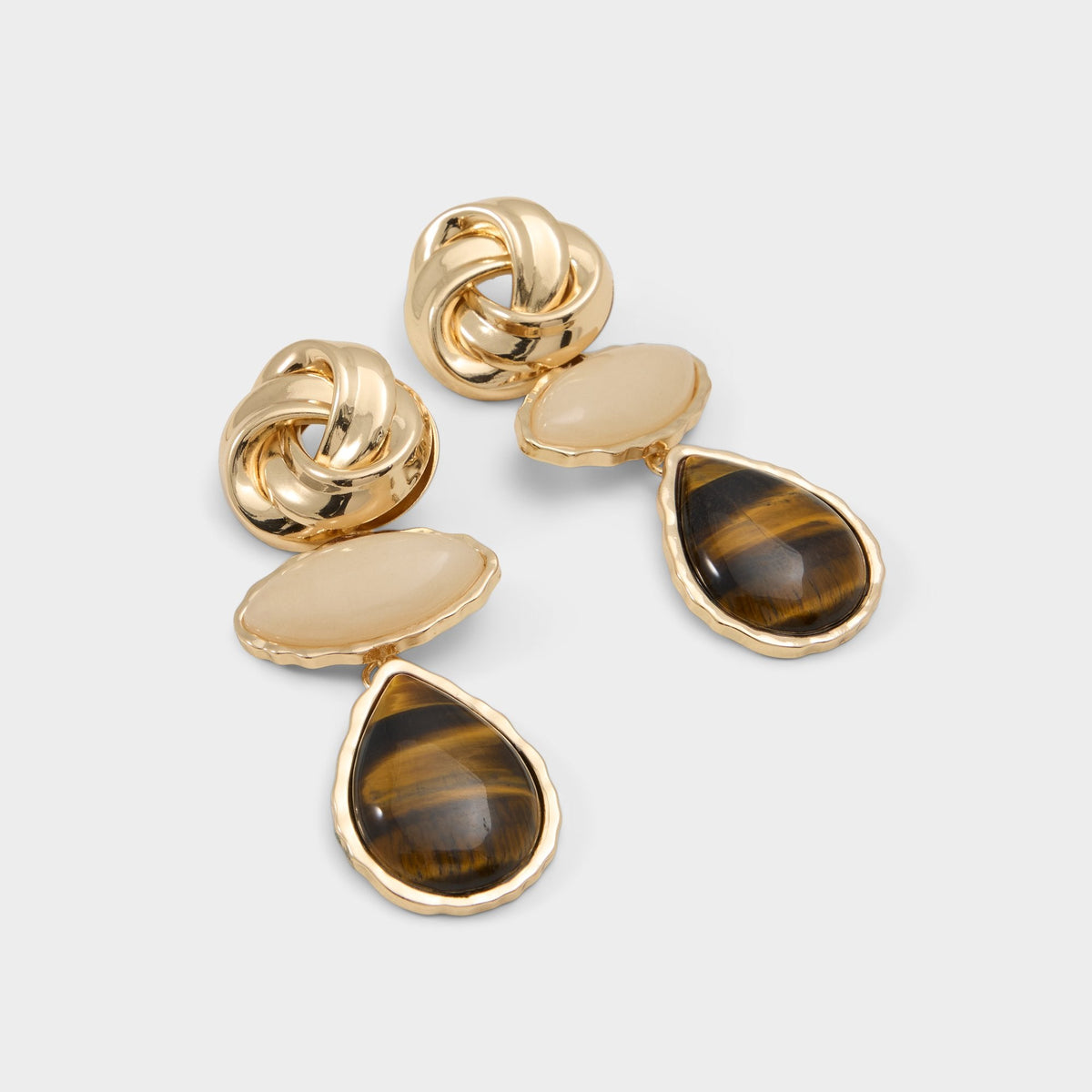 Sunara in Gold - Chandelier earrings