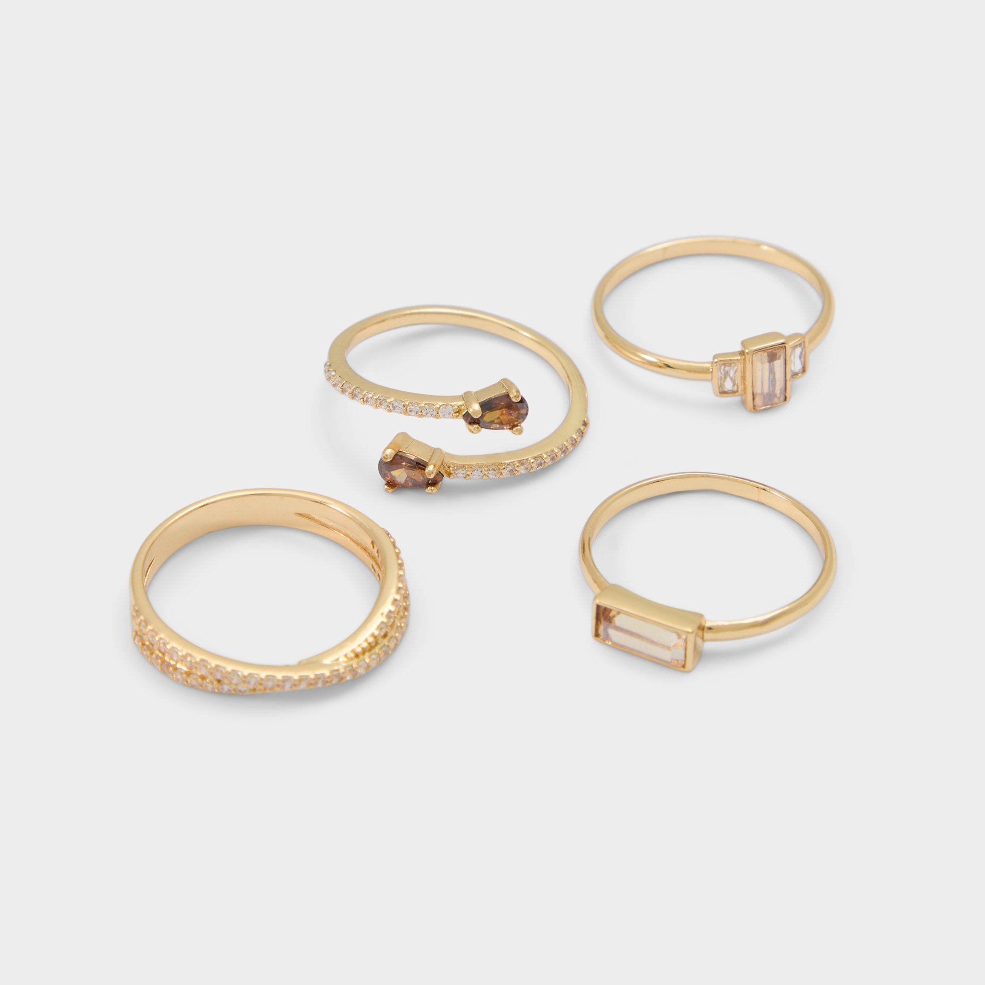 Yeikin in Light Brown - Multi finger rings
