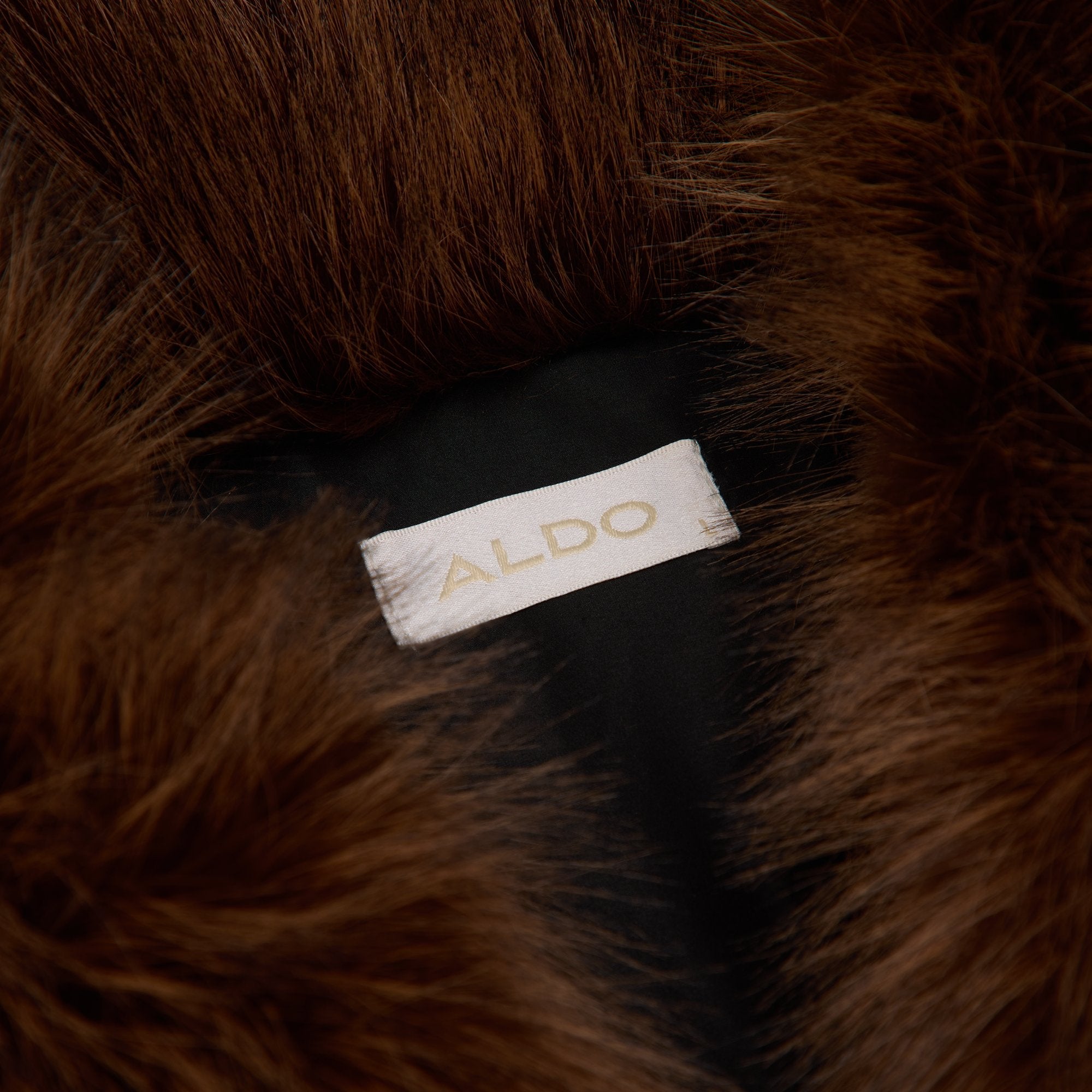 Hazella in Brown - Faux fur jacket