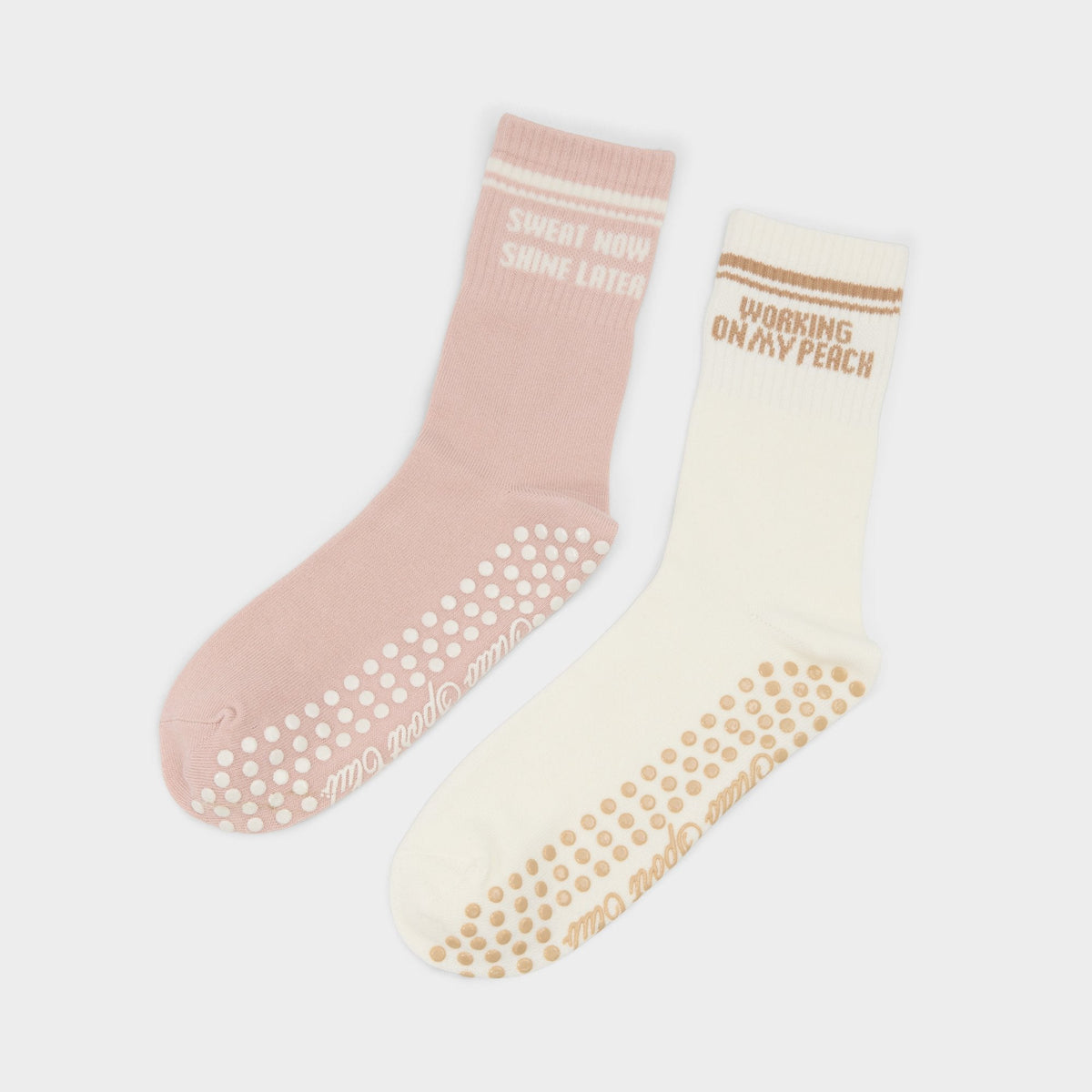 Pilatesclub in Light Pink - Pilates socks