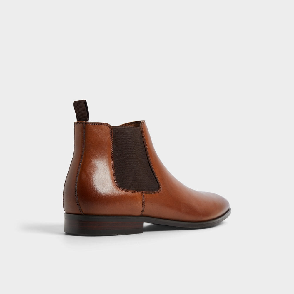 Sosa in Cognac - Chelsea boot