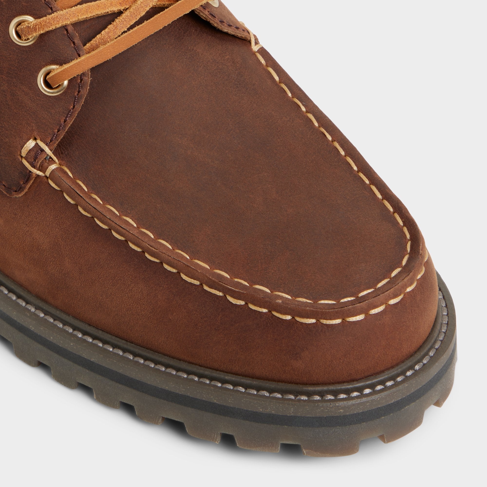 Lug sole Farrell in Medium Brown - Combat boot
