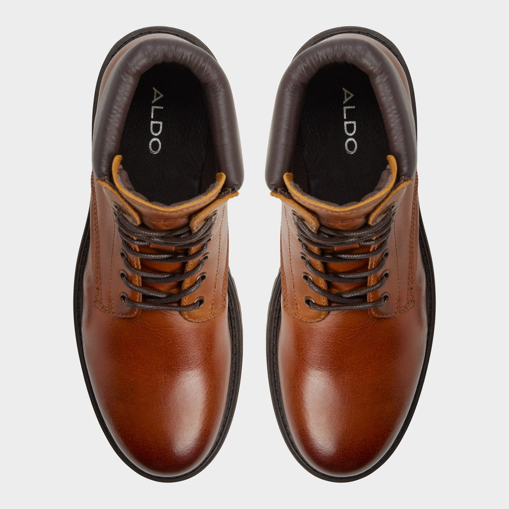 Lug sole Draco in Cognac - Combat boot