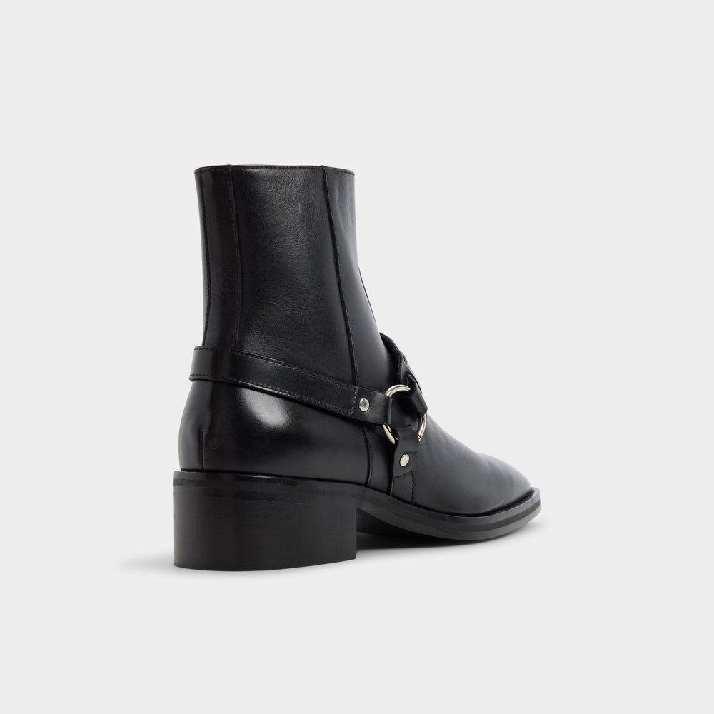 Block heel Marcos in Black - Ankle boot