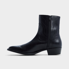 Arvin in Black - Ankle boot