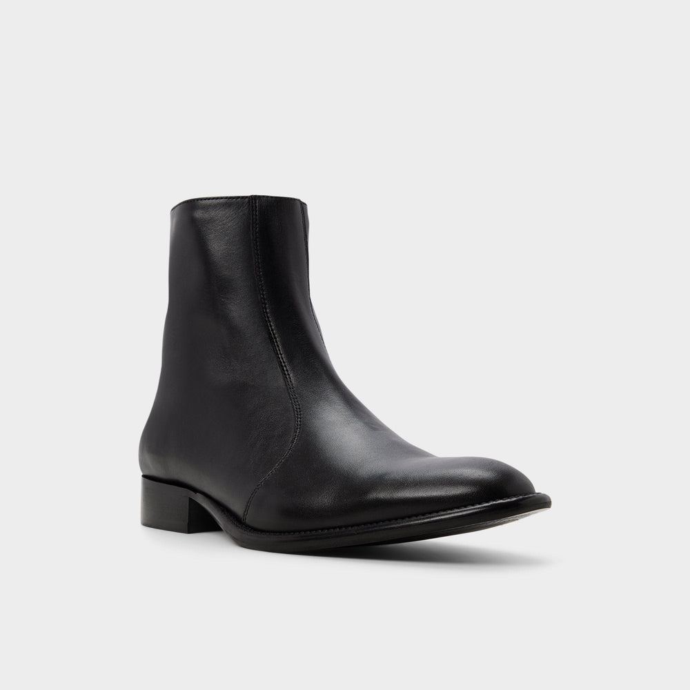 Brando in Black - Ankle boot