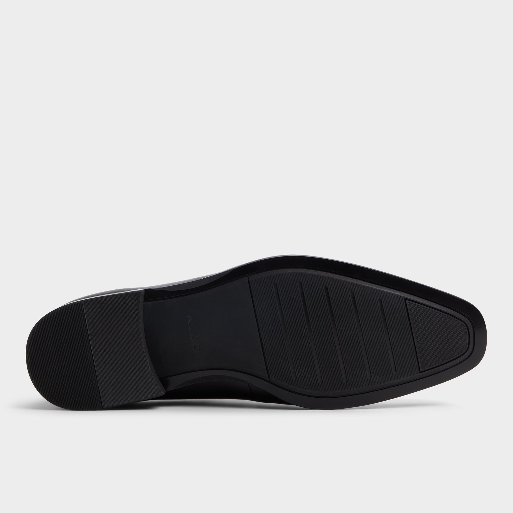 Daniells in Black - Derby shoe