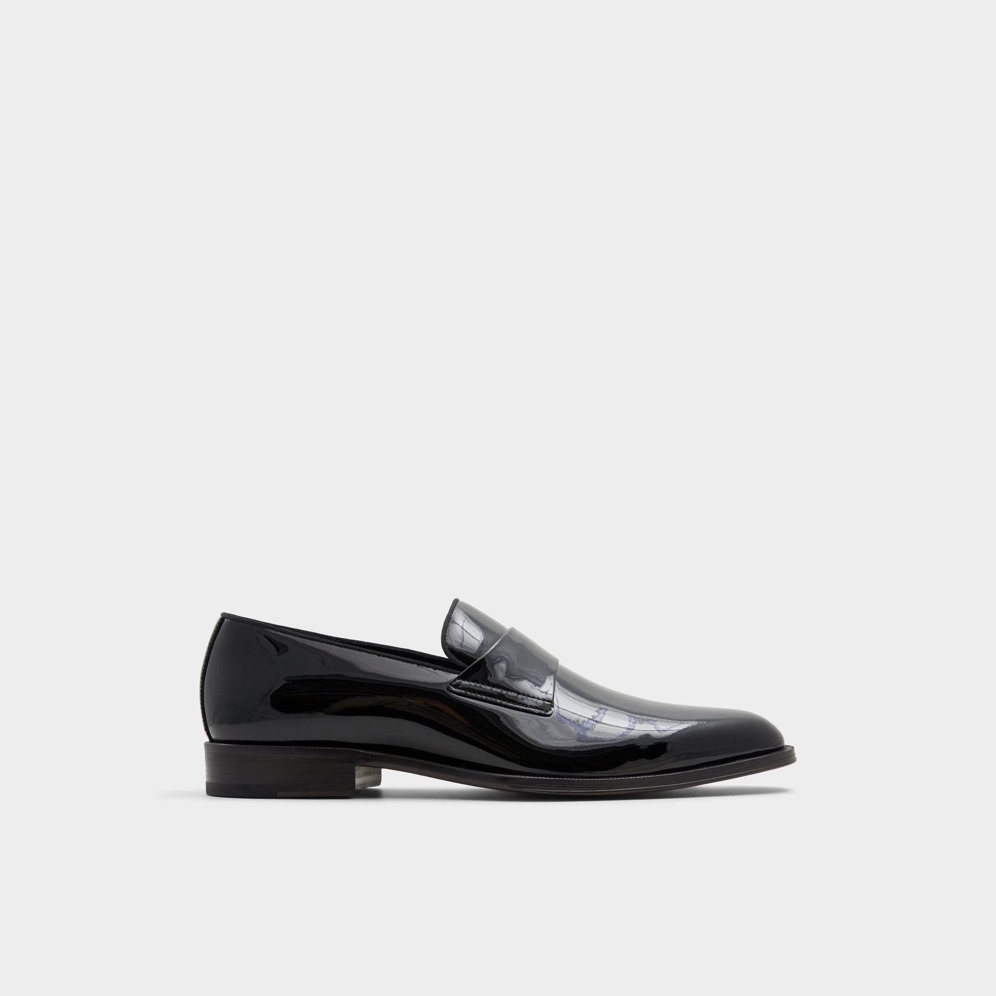 Osgoode Black Men's Dress Shoes - Loafer