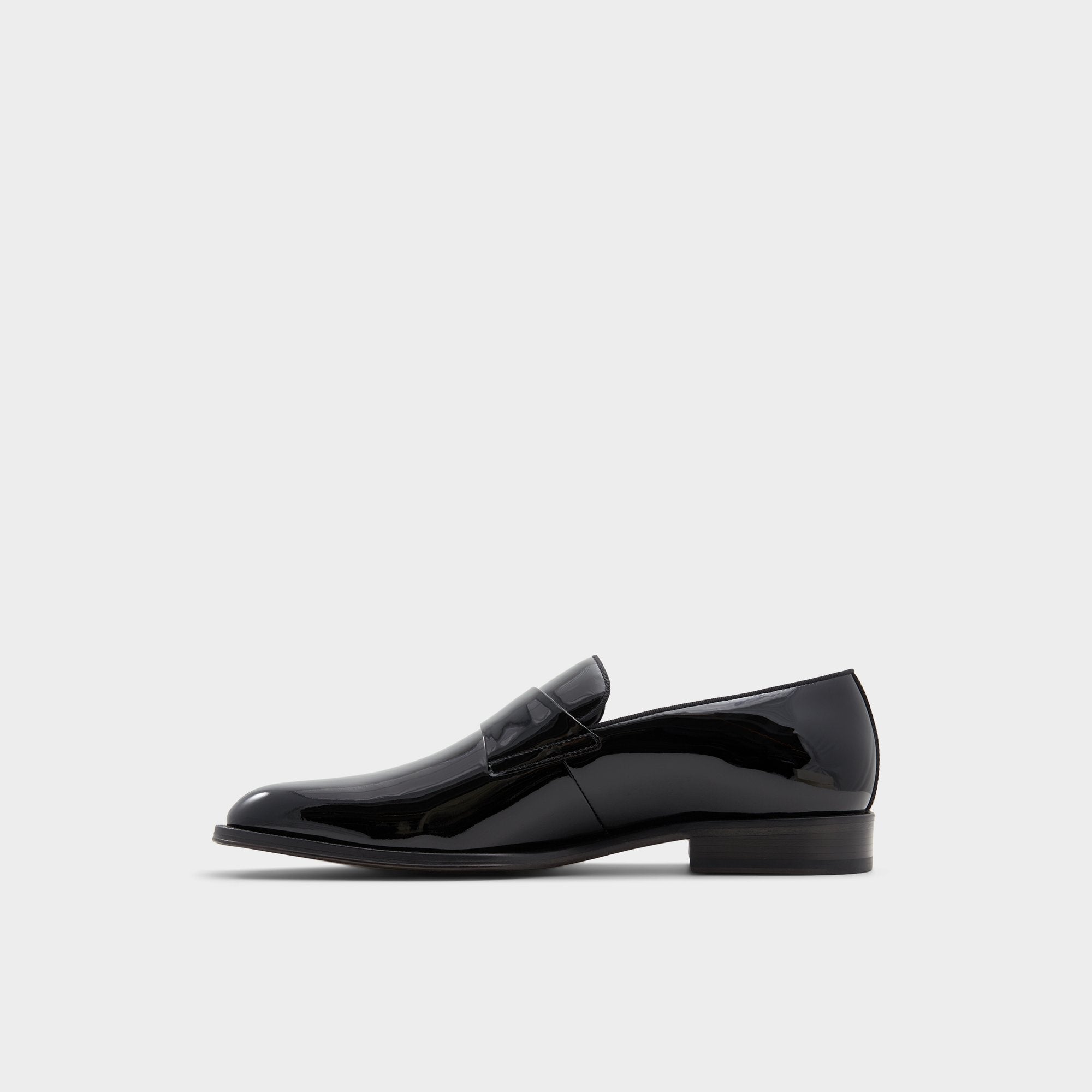 Osgoode Black Men's Dress Shoes - Loafer