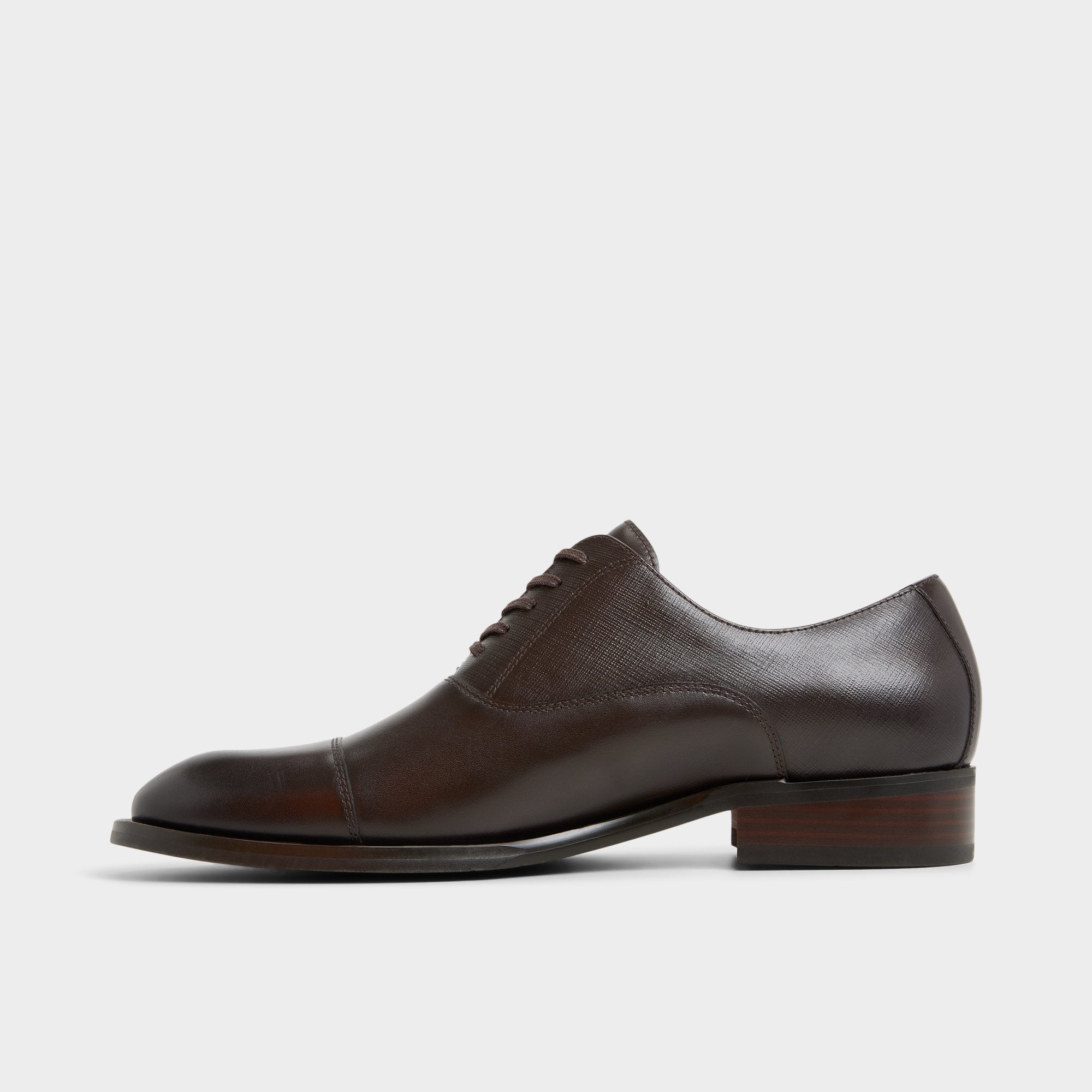 Reece in Dark Brown - Oxford shoe