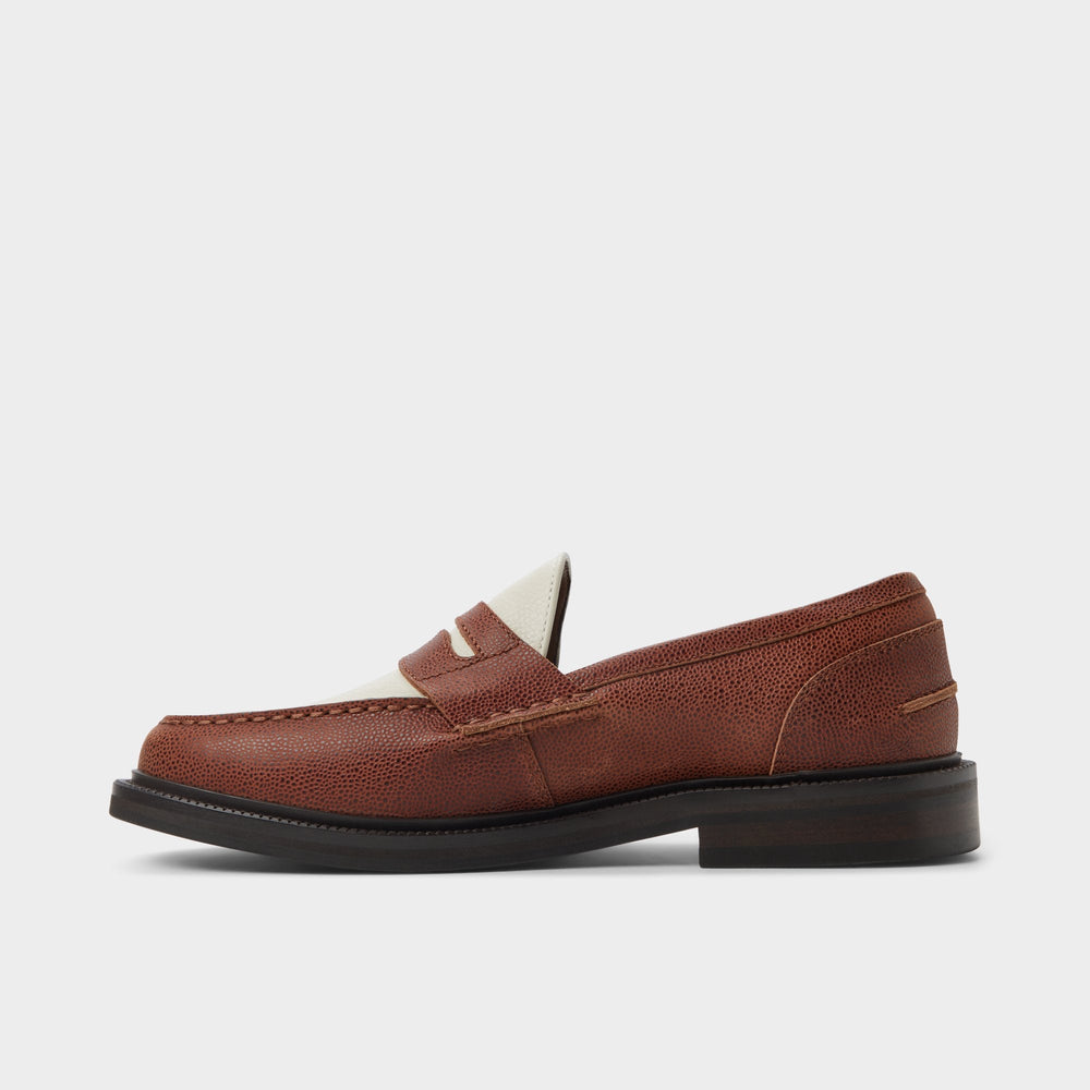 Buckley in Brown Overflow - Loafer