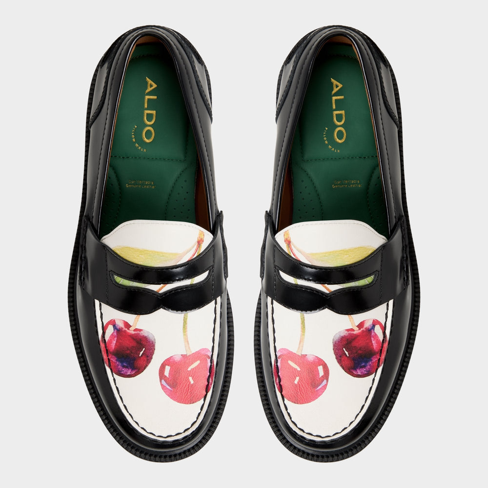 Buckley in Other Black - Loafer