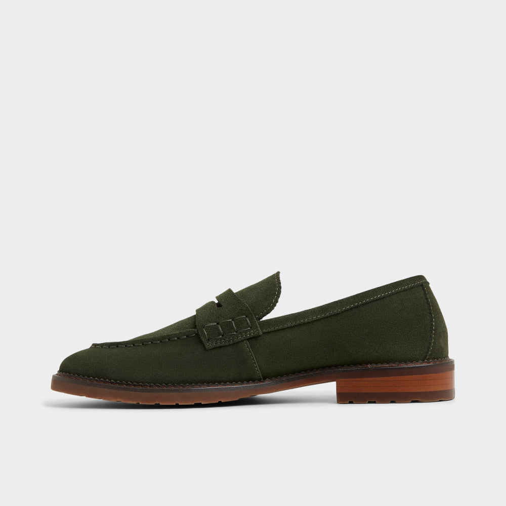 Melvillee in Pine Green - Loafer