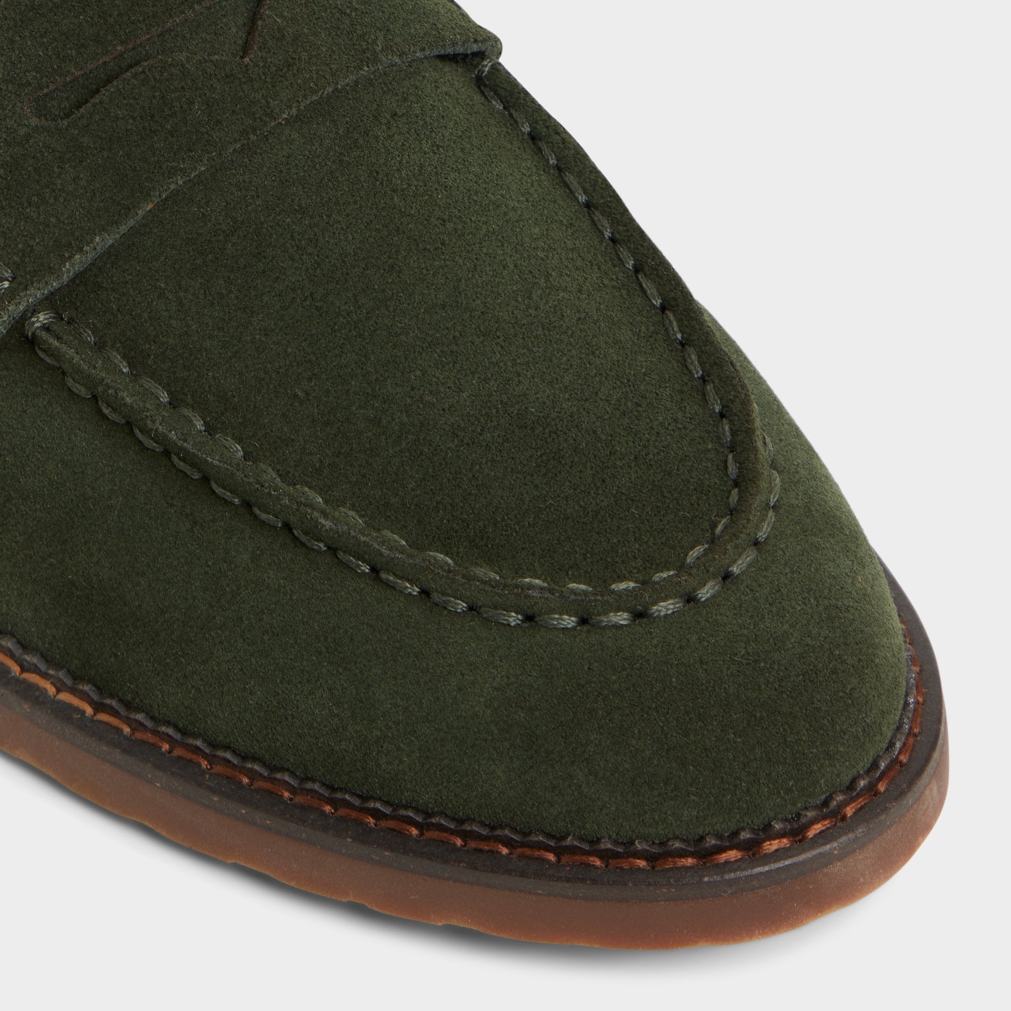 Melvillee in Pine Green - Loafer