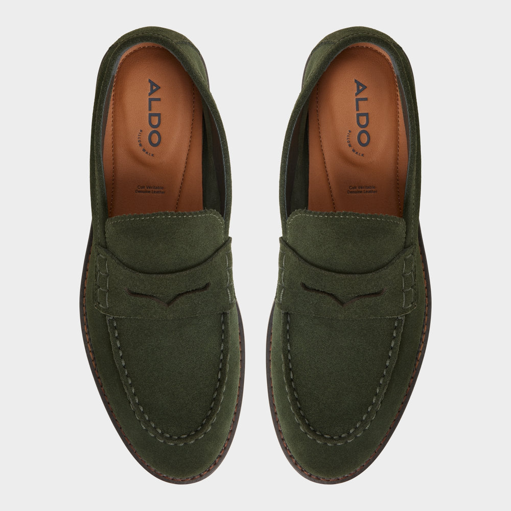 Melvillee in Pine Green - Loafer