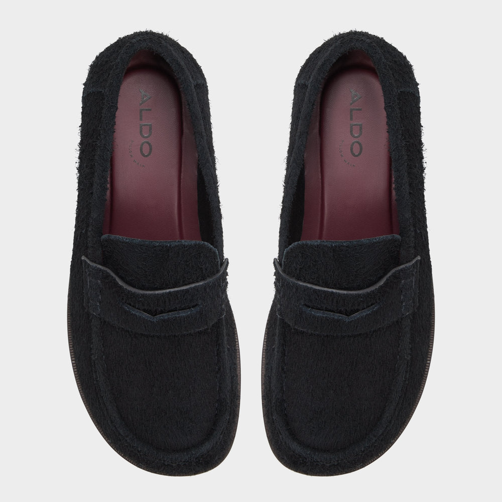 Alexio in Black - Loafer