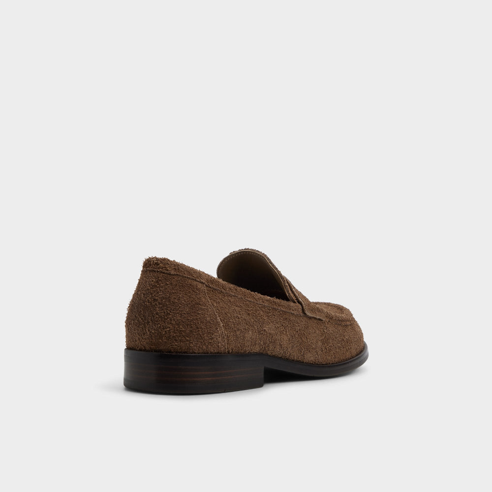 Alexio in Open Brown - Loafer
