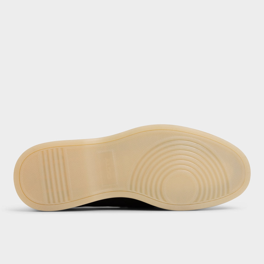 Shaynn in Black - Loafer