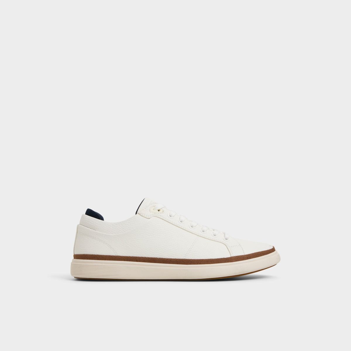 Finespec White Overflow Men's Low top - Low top sneaker Cup sole