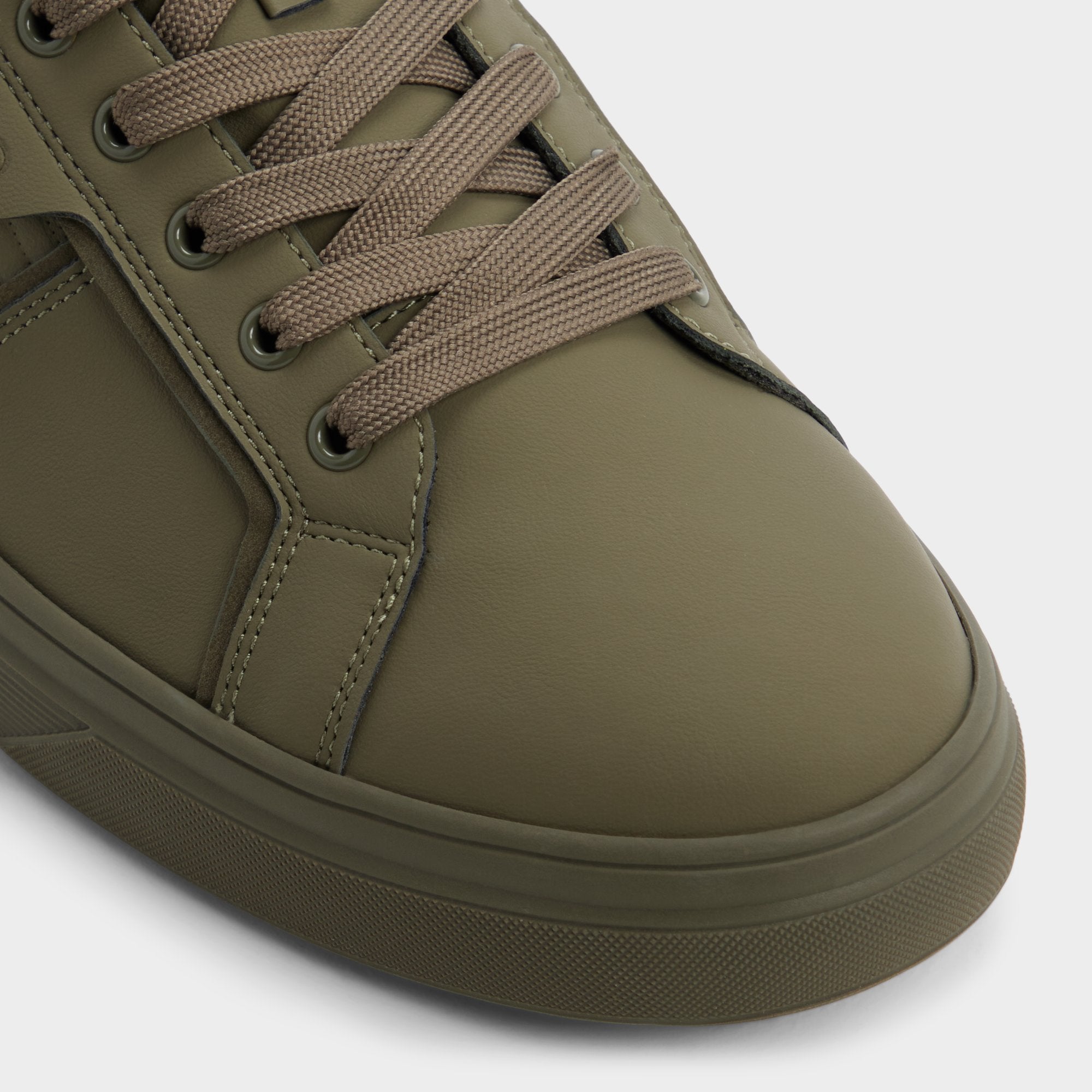 Ccourtline in Khaki 14153722 - Low top sneaker