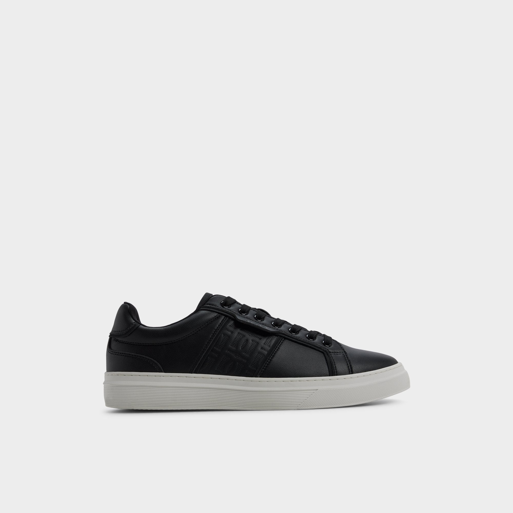 Cup sole Courtline in Black Black 14253819 - Low top sneaker