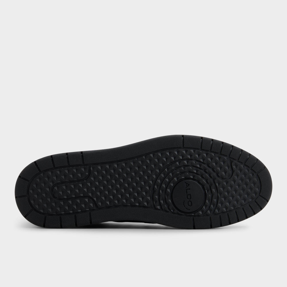 Kian in Black 14154133 - Low top sneaker Cup sole