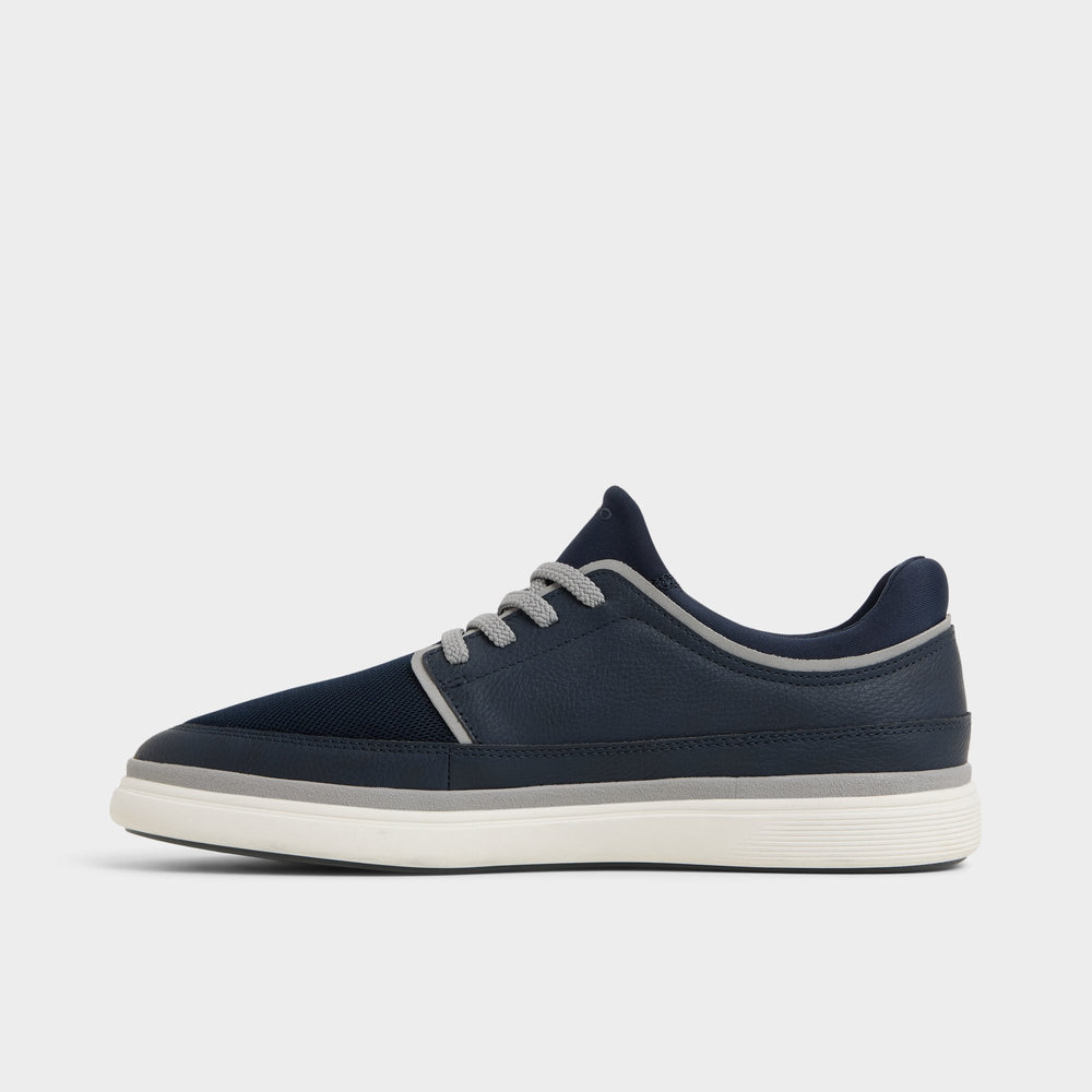 Kurtis Navy Men's Low top - Low top sneaker Cup sole