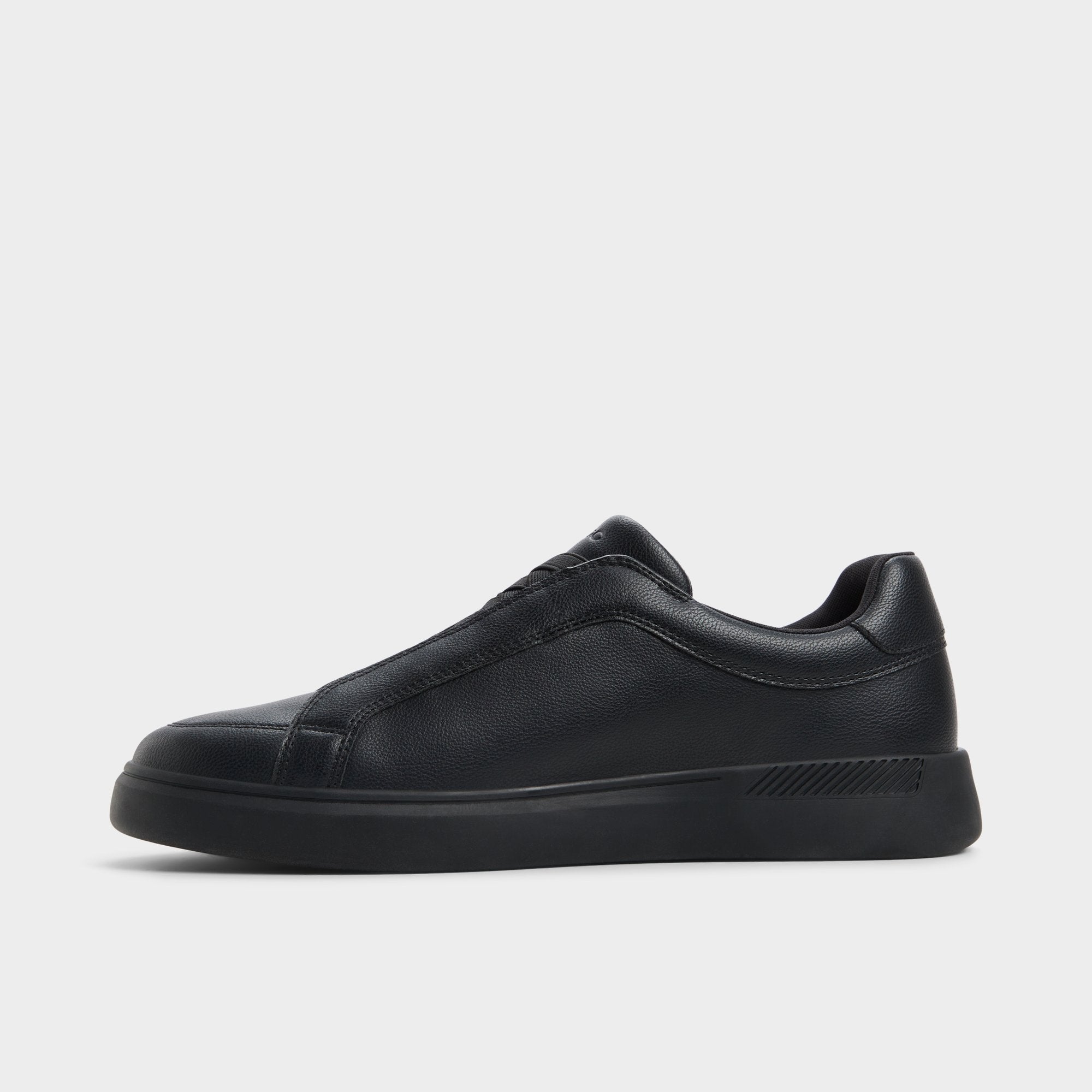 Jona in Open Black 14048375 - Slip-on sneaker Cup sole