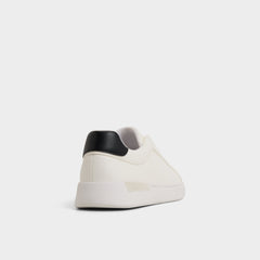 Cup sole Jona in White 14051270 - Slip-on sneaker