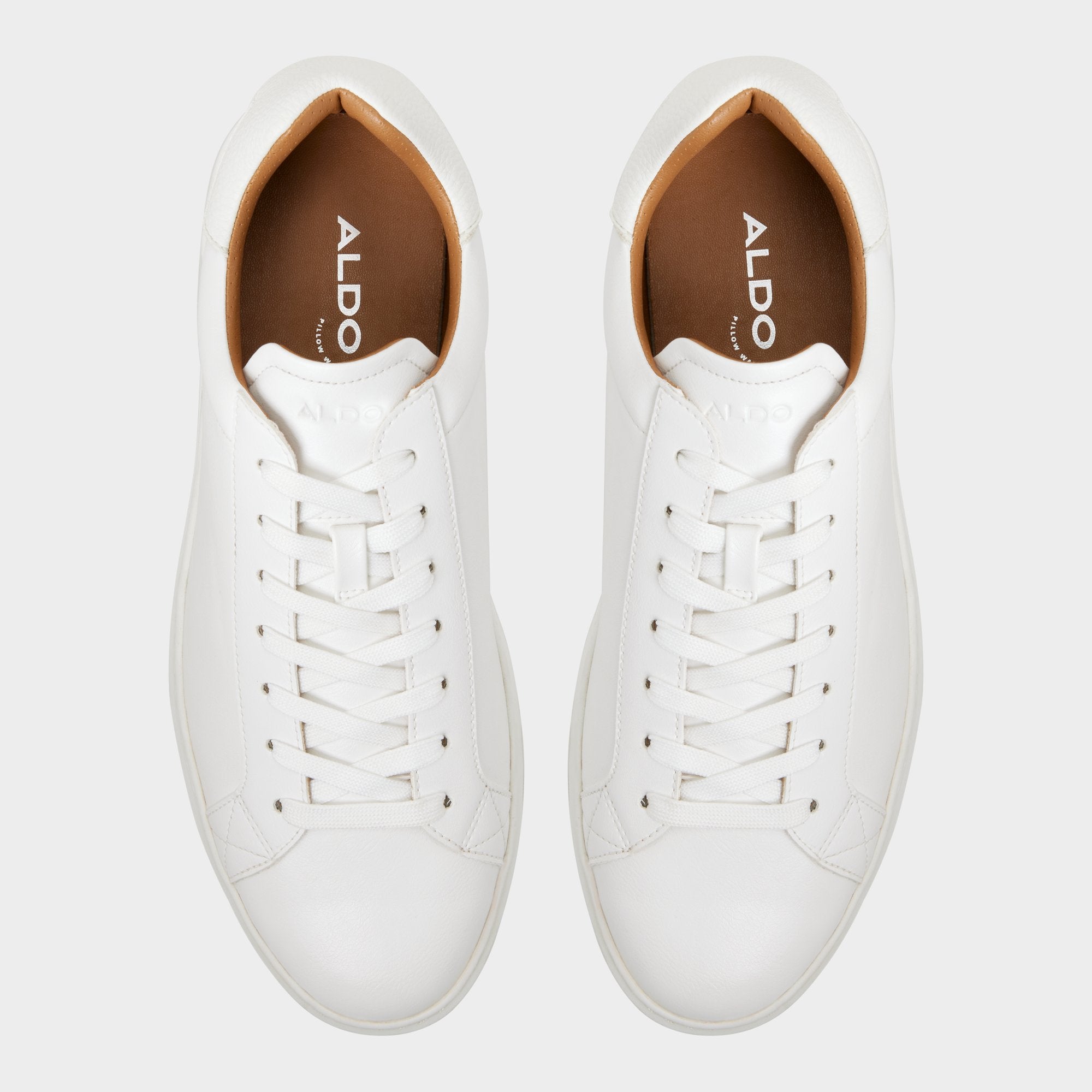 Toddy in White - Low top sneaker